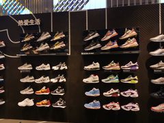 -NIKE品牌体验店(金源新燕莎店)