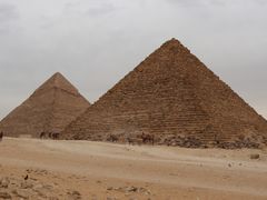 -吉萨金字塔群