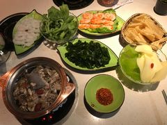 -一叶一世界·素食餐厅(锦华万达店)