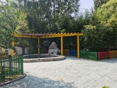 -稻香湖景欢乐岛温泉城堡