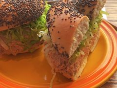 -Catch Bagel(芳草地店)