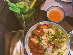 -美奈小馆·越南料理(中航城君尚购物中心店)