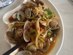 -覃记海鲜美食餐厅