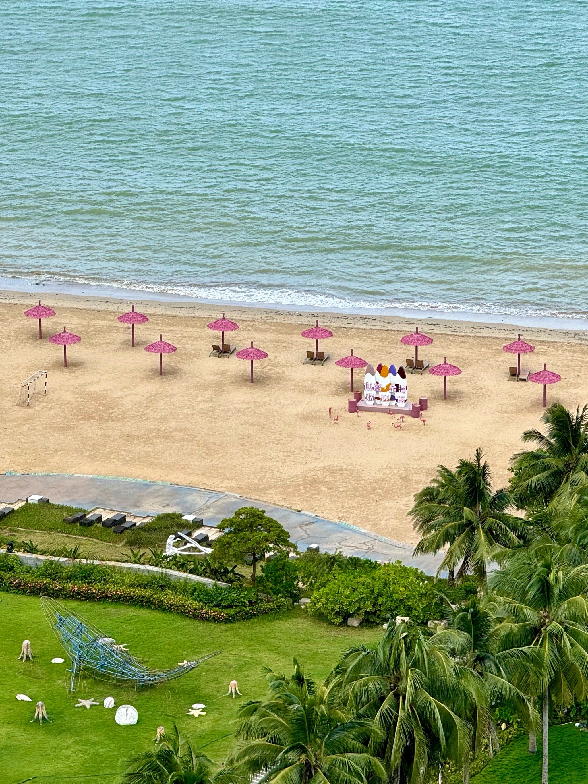 博鳌金湾红石滩