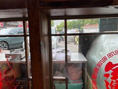 -富正毅三下锅·湘西韵味(天门山索道店)