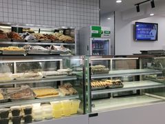 面包甜点陈列柜-常兴顺小吃(草房店)