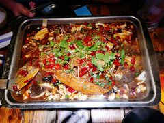 -炭火功夫烤鱼·小龙虾音乐餐吧(新风街店)