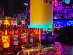 -vimi便利店酒吧