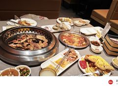 -黑金·寻焰自助百汇·烤肉·火锅(中街店)