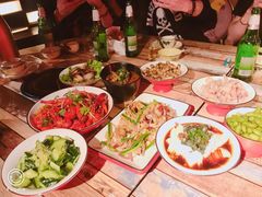 -虾弄弄海派小龙虾·牛羊蝎子火锅