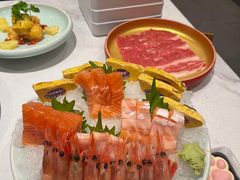 -花和寿喜烧·三文鱼自助专门店(光屿城店)