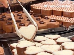 -Laderach 莱德拉(上海环贸iapm店)