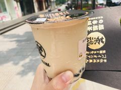 手炒黑糖脏脏茶-LELECHA乐乐茶(美罗城店)