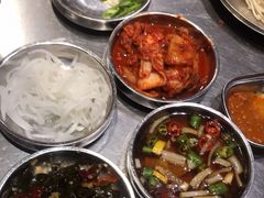 -哈哈碳都·牛肋条无限自助烤肉(台江万达店)