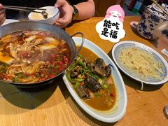 -船夫鱼锅(衢江路店)