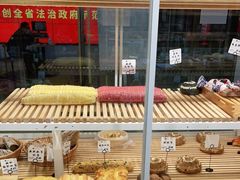 -焙丽拾光(麦凯乐直营店)