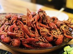 -金陵一哥龙虾馆(三牌楼总店)