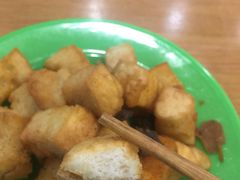 -华中科技大学东三学生食堂
