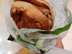 板烧鸡腿汉堡-麦当劳(宝山大厦店)