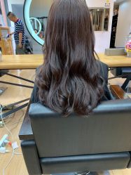 -FRIDAY星期五专业美发沙龙