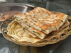 油渣饼-燕北云山·农家菜·灶台鱼(密云溪翁庄店)