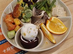 -素满香·全民食养自助(长宁龙之梦店)