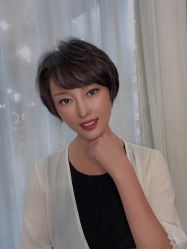 -十六番发型师事务所
