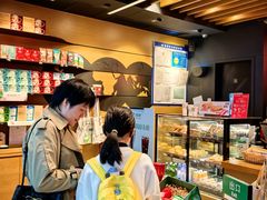 -星巴克(广州南站A18检票口楼上)