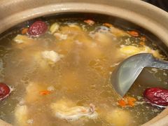-邹开喜·炭炉鸡煲·海鲜火锅(虹口足球场店)