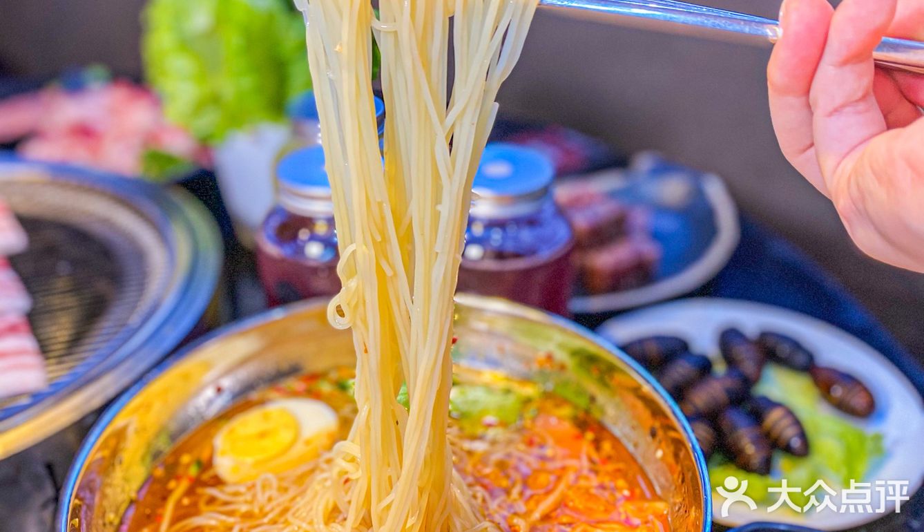 🔥重庆首家泥炉烤肉，宝藏烤肉店被我找到啦‼️