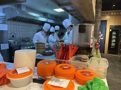 大堂-馋三尺蟹粉小笼(人民广场店)