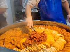 卤煮锅-门框胡同百年卤煮(新街口店)