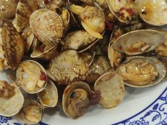 -江城燕子大排档(江汉路步行街店)