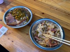 -梁阿婆廿年老牌扣肉糯米饭
