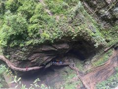 -龙水峡地缝景区