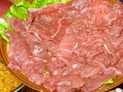 -毛辣果·贵州红酸汤牛肉火锅(西单店)
