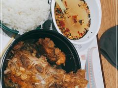 -馋员外排骨米饭(红旗街万达店)