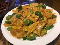 -大宝全猪馆(南京路店)