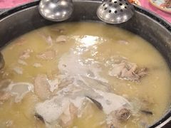 -侠成水上农庄(工业大道店)