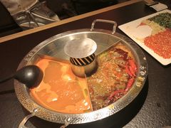 -晓宇重庆火锅(西安荟聚店)