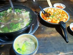 -乐山食古香跷脚牛肉