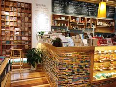 -猫的天空之城概念书店(印象城购物中心店)