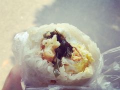 肉松鸡蛋味-糯米包油条(武汉大学店)