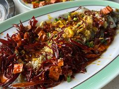 -巧克力渔家.小船海鲜胶东菜(万平口店)