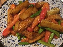 蜜桃三素-蜜桃餐厅·江浙融合菜(荟聚购物中心店)