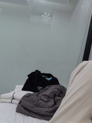 -苗方清颜专业祛痘·皮肤管理