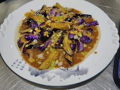 -东北农家院·铁锅炖(莘庄店)
