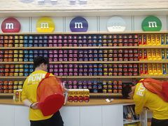 -m豆巧克力世界(上海世茂广场店)