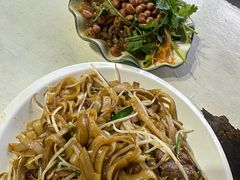 -雄伟美食(高沙中街店)