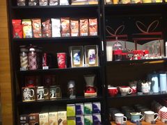 零售区-星巴克(兰州国芳百货店)